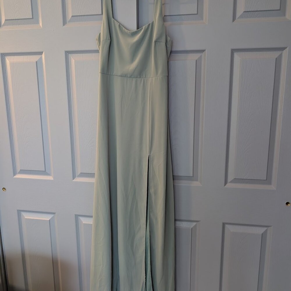 Lulus Remarkable Arrival Sage Brush Maxi dress size Medium